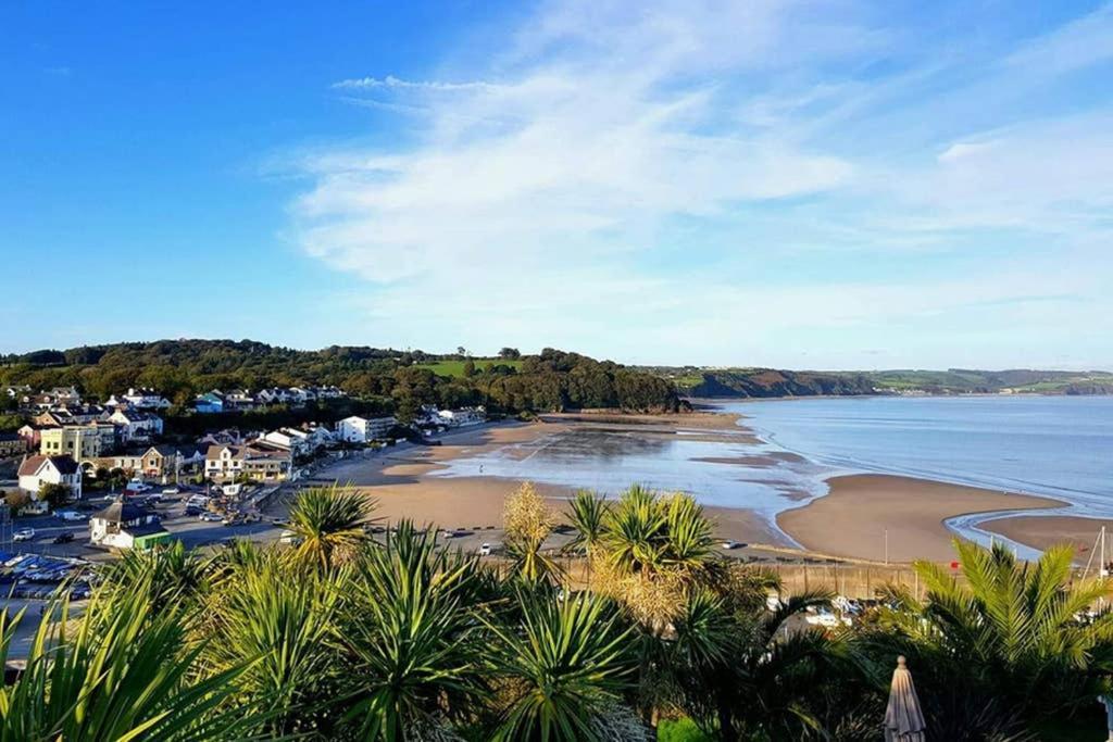 Beautiful Apartment With Private Pool Near Tenby Kilgetty Exteriör bild