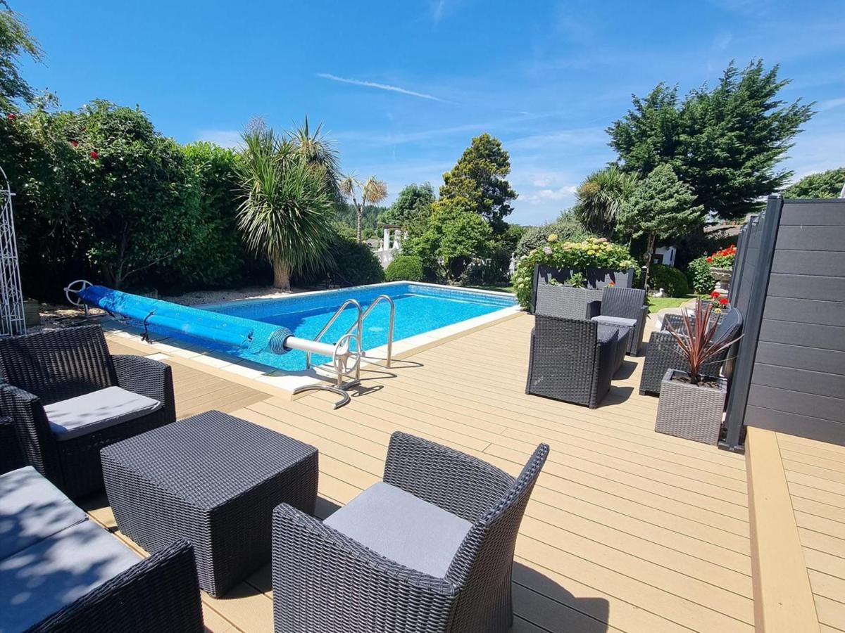Beautiful Apartment With Private Pool Near Tenby Kilgetty Exteriör bild