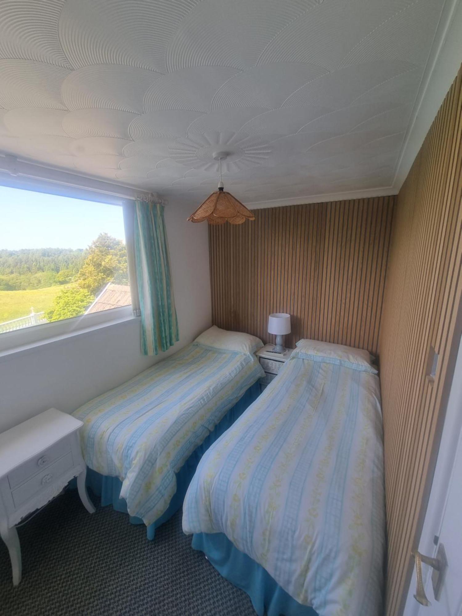 Beautiful Apartment With Private Pool Near Tenby Kilgetty Rum bild
